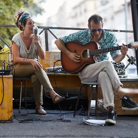 Ostello Madama & Bistrot *