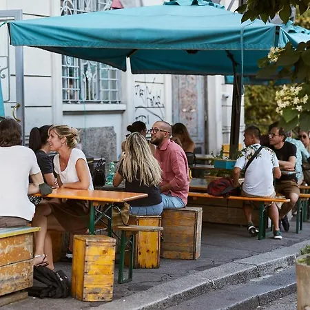 אכסניה Madama & Bistrot מילאנו