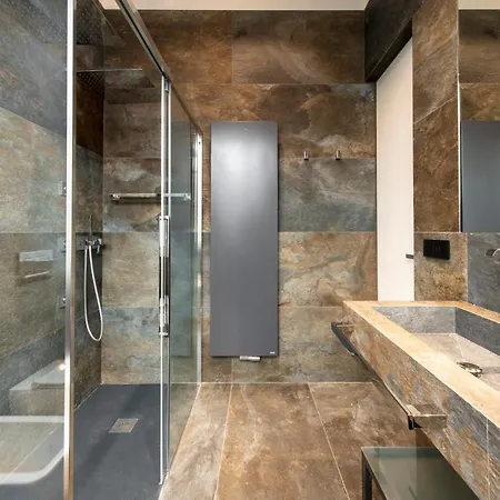 Vivilo With Private Pool-foresteria Apartment