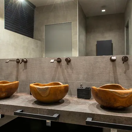 Vivilo With Private Pool-foresteria * Milan