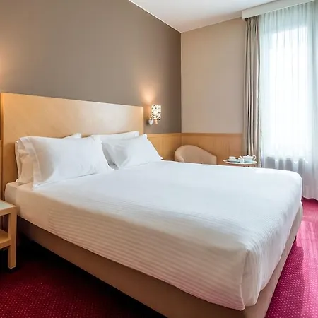 Tocq 4* Milan