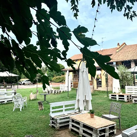 Cascina Bellaria Ostello *