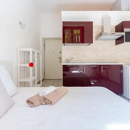 Апартаменты Alessia's Flat - Certosa *