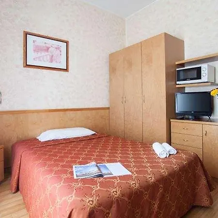 Ih Argonne Park 3* Milan