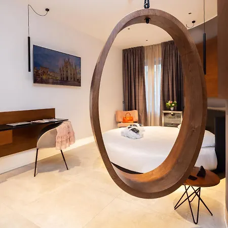 The Corner Duomo Hotel Milão