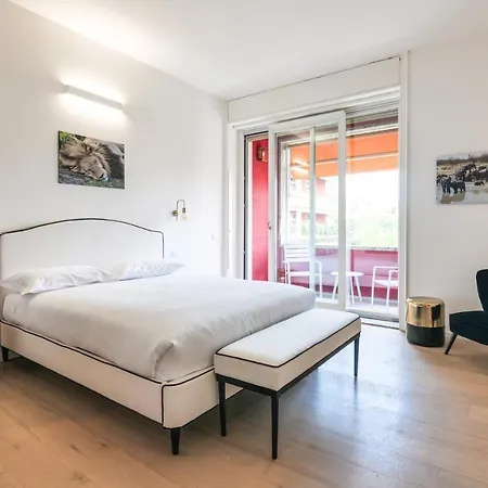 아파트 Elegant Urban Retreat In The Heart Of - Brera