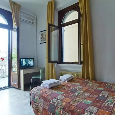 Villino Гостевой дом 4*