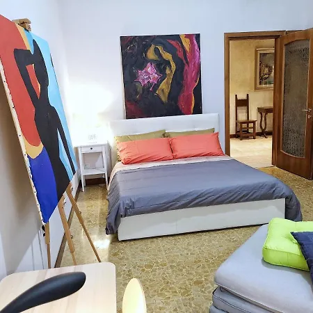 Laura's Milan