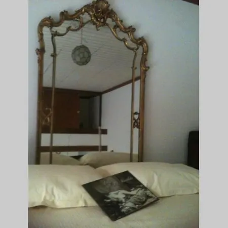 Chic Mini Loft Apartman