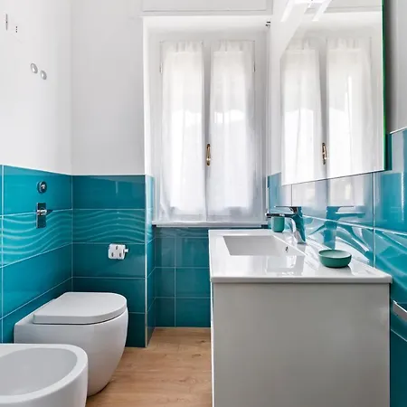 Διαμέρισμα Red Subway Line Modern Flat *