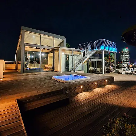 Skyline Apartament *