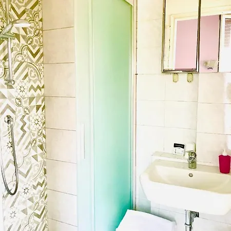 Giusti 6 Aparthotel 3*