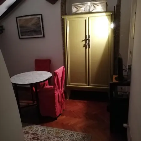 Rentalhouse Mortara 4 Szálloda *
