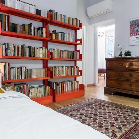 Joivy For 6 With Big Terrace In Centro Storico Apartament Mediolan