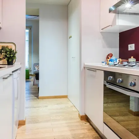 Joivy For 6 With Big Terrace In Centro Storico Apartment
