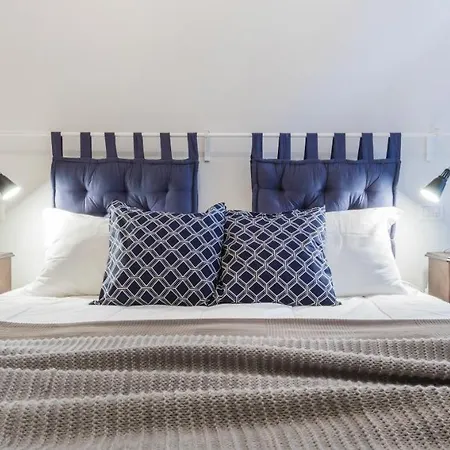 Joivy For 6 With Big Terrace In Centro Storico * Mailand