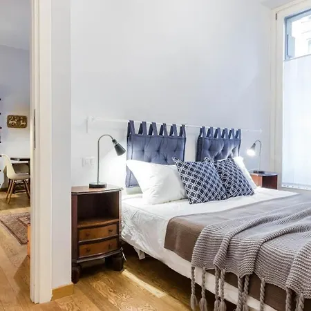 Joivy For 6 With Big Terrace In Centro Storico * Milano