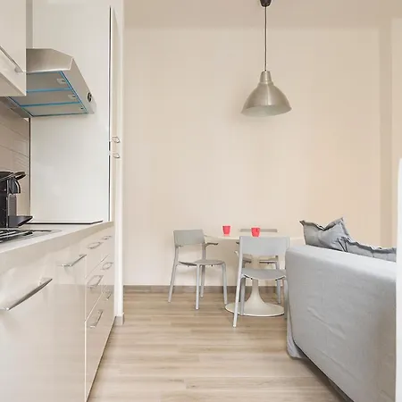 Hacca Collection - Porta Romana *