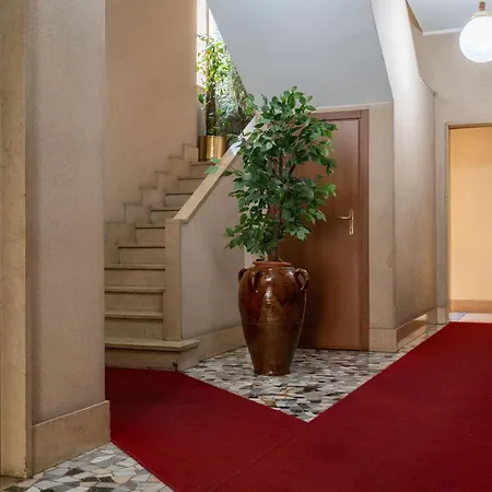 Buzzi Flexyrent * Milano