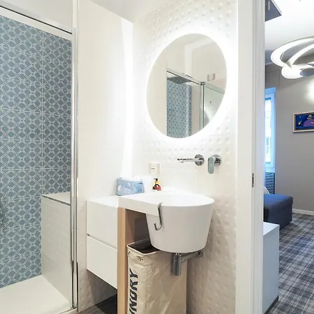 Oda ve Kahvaltı Moscova Luxury Milano