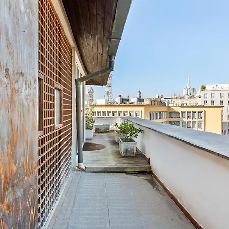 Terrace Penthouse With Duomo View Apartment