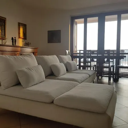 Splendid Apartment Milan