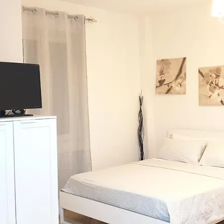 Daire Philips Centro Citta Corso Italia *