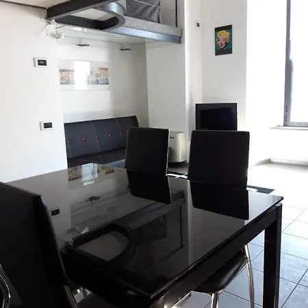 Bed & Breakfast My Navigli Milan