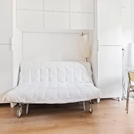 Apartment Famagosta Cosy *