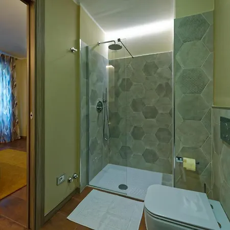 Red Ribbon Guest house 4*