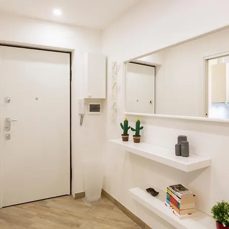 Yellow Line Appartement