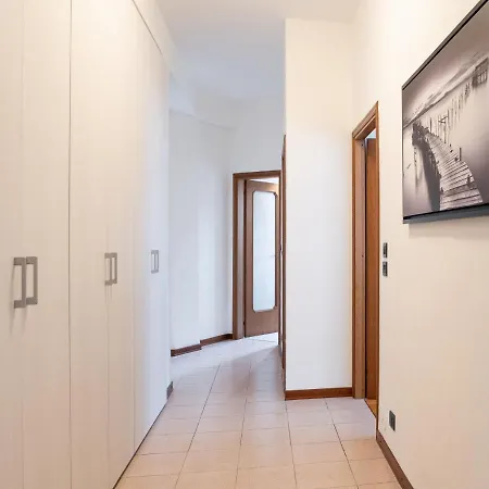 The Rent - Modern Two Bedroom In 아파트 밀라노