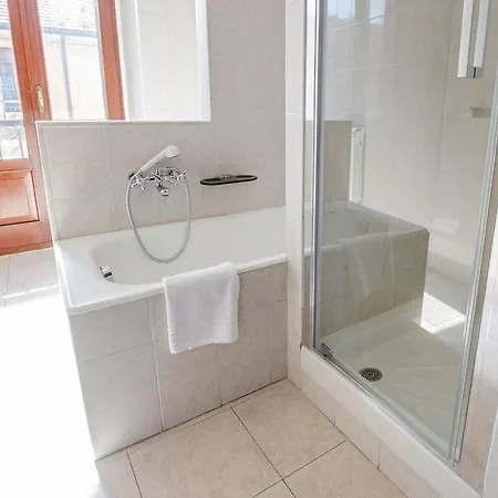 Easy - Porta Romana * ميلان