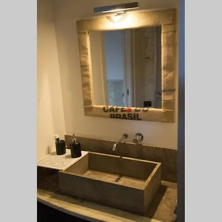 Loft Bocconi, Iulm, Fondazione Prada, Ieo Apartamento