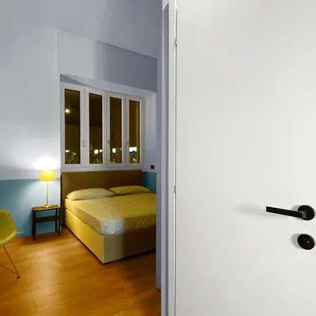 Station Apartment