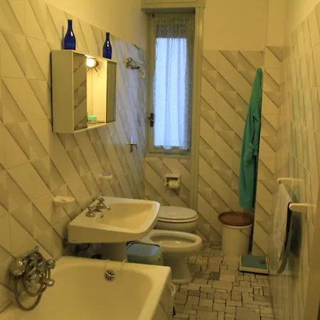 Milano: Accogliente In Zona Comoda