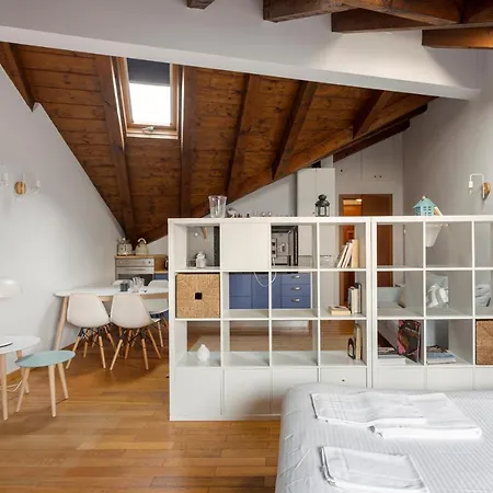 Daire Chic Loft Living In Via Farini