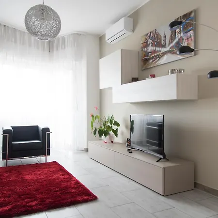 Apartment Youhosty - Delle Genziane 7 Milan