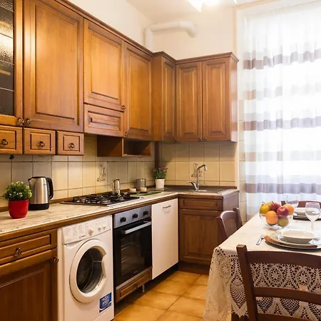 Casa Zara - Metro Lines Апартаменты Милан