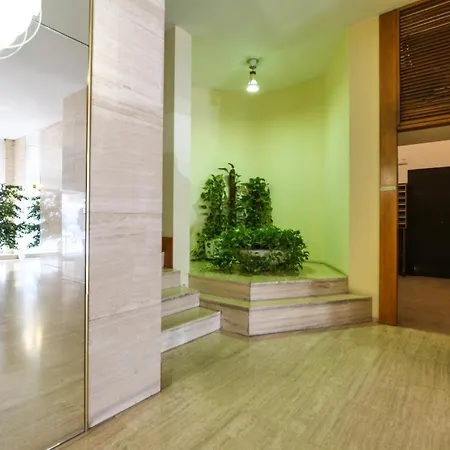 - Duomo Luxury V Apartment