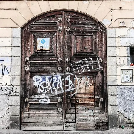 Via Argelati - Navigli Location 2