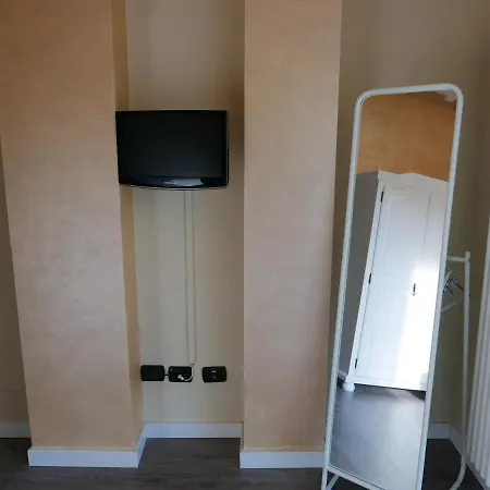 Daire One Bedroom With View Balcony And Wifi At *