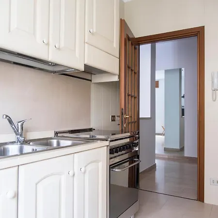 Youhosty - Sacconi 4