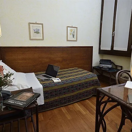 Szálloda Ariosto Milánó