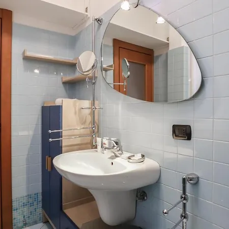 Italianway Easy - Dei Tulipani 4 밀라노