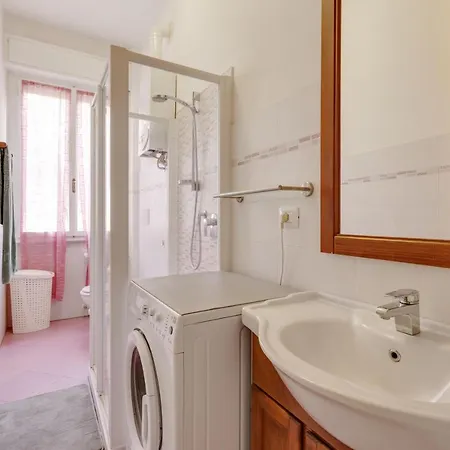 Guesthost - Polytechnic Lovely And Cosy Flat * 밀라노