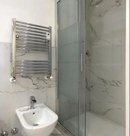 Apartament Mg Orchidea Mediolan