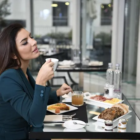 Hotell The Street Duomo | A Design Boutique Milano