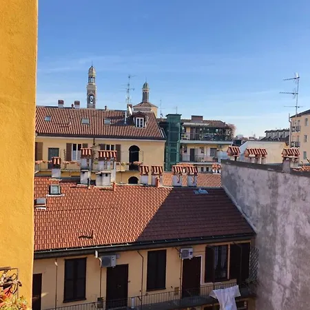 Casale 7- Navigli Cozy Perfect X2! アパート ミラノ