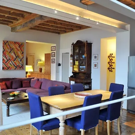 Splendid Housing * ميلان